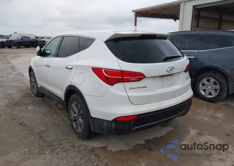 2016 Hyundai Santa Fe Sport 2.4L z USA, uszkodzony, nr VIN 5XYZTDLB7GG328510